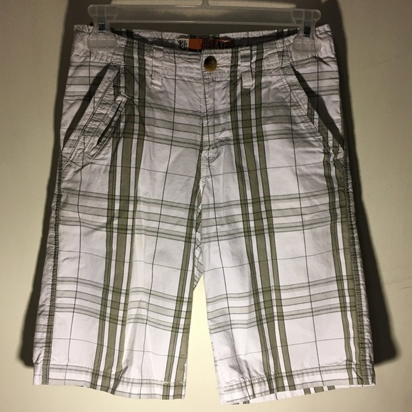 Shorts - Picture 1 of 4